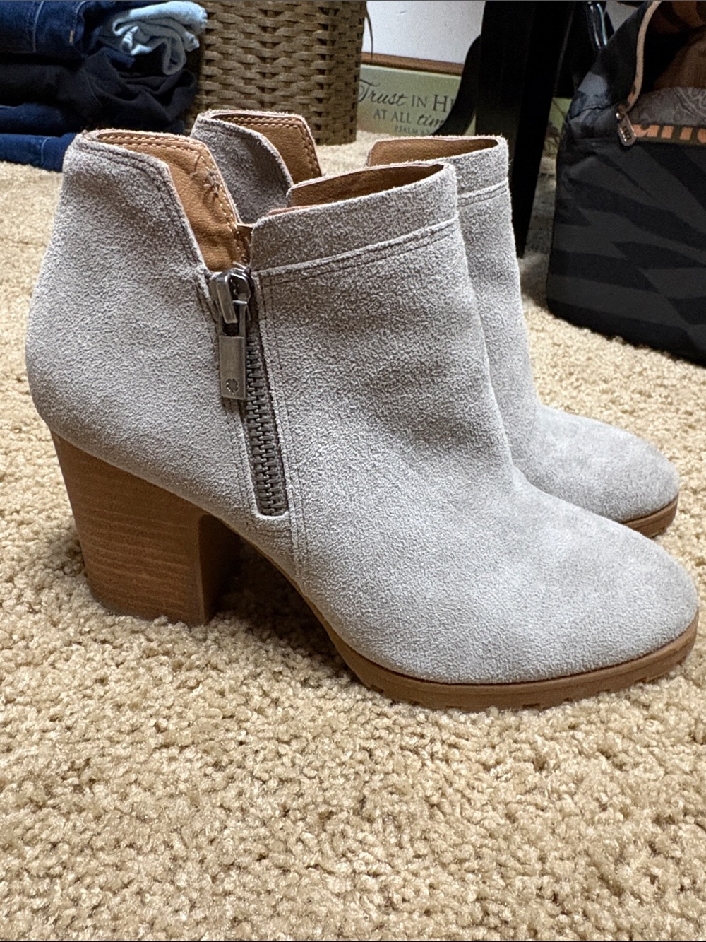 Lucky Brand Light Gray Suede Ankle Booties with Side Zip